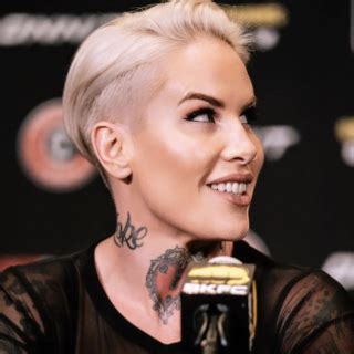 Bec Rawlings proud to be trendsetter in BKFC and fighters。